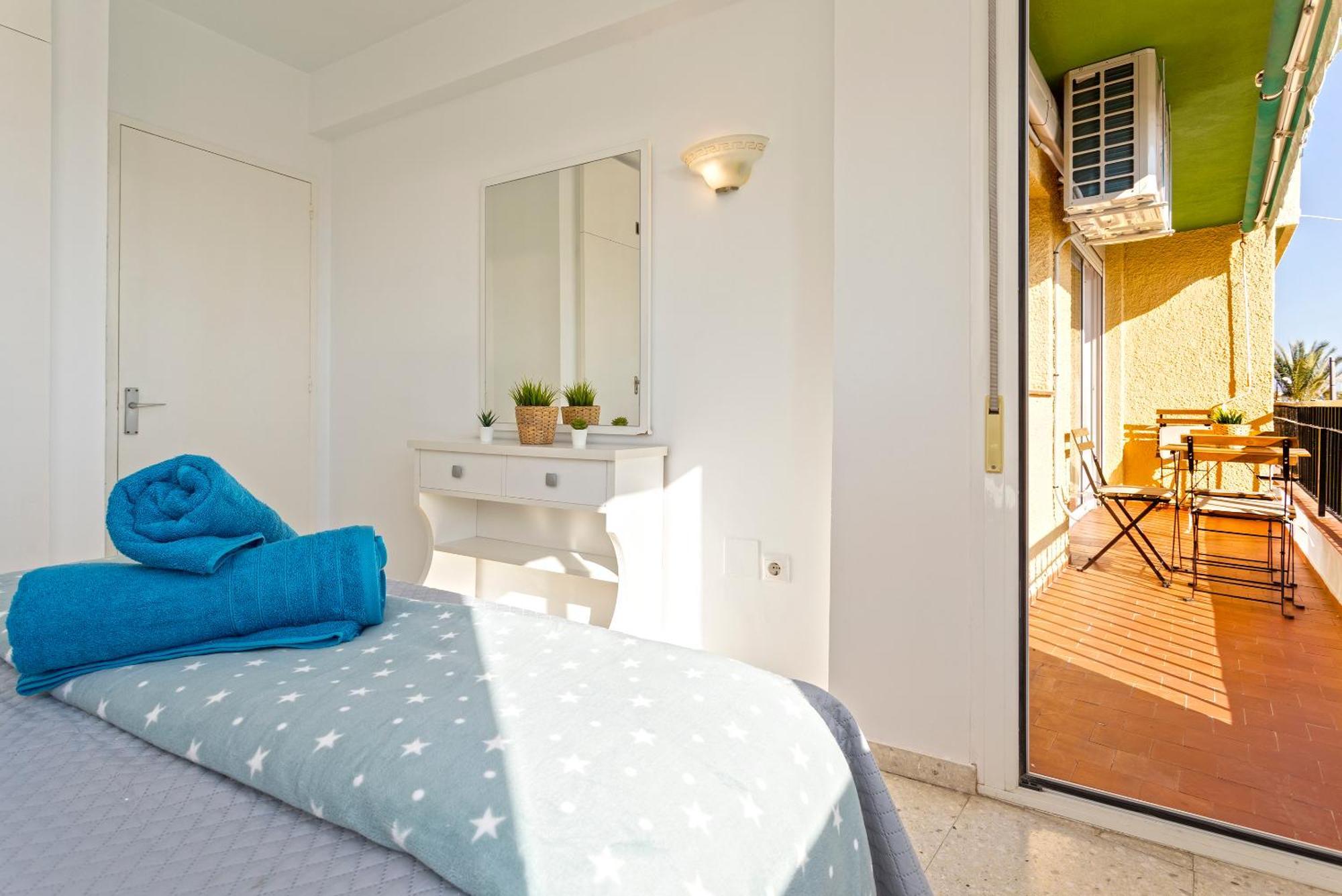 Con Terraza Vista Mar By Rent Me Apartment Fuengirola