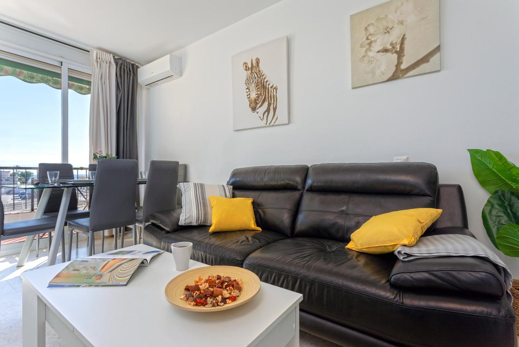 Apartment Con Terraza Vista Mar By Rent Me