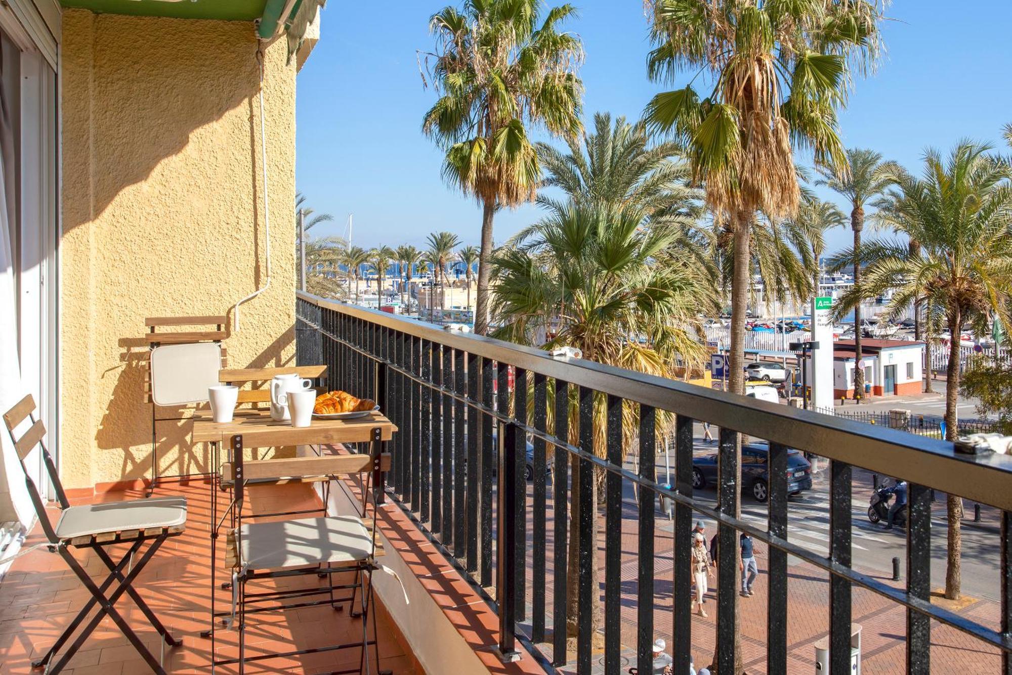 Apartment Con Terraza Vista Mar By Rent Me *