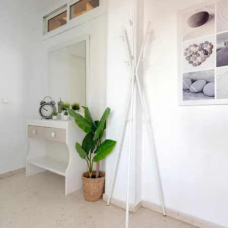 Apartamento Con Terraza Vista Mar By Rent Me Fuengirola Exterior photo